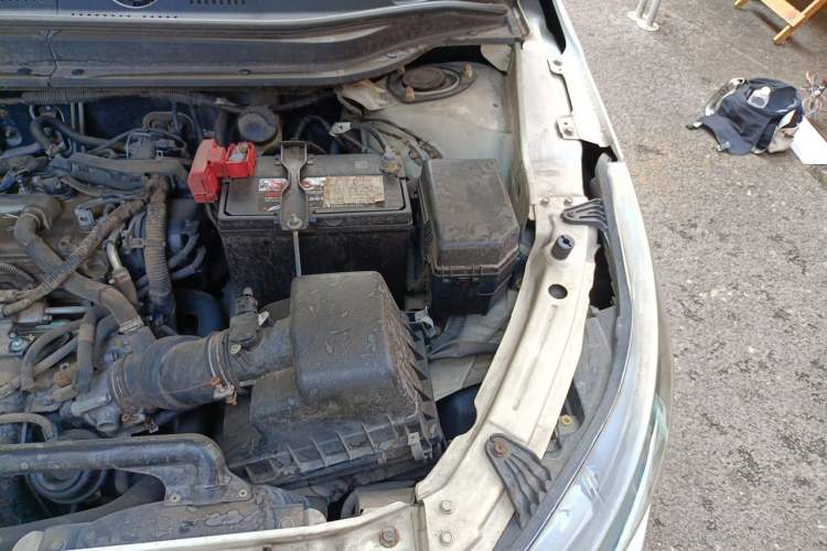 Used FAW Junpai D60 2015 1.8L Automatic Luxury Model Engine Bay Left