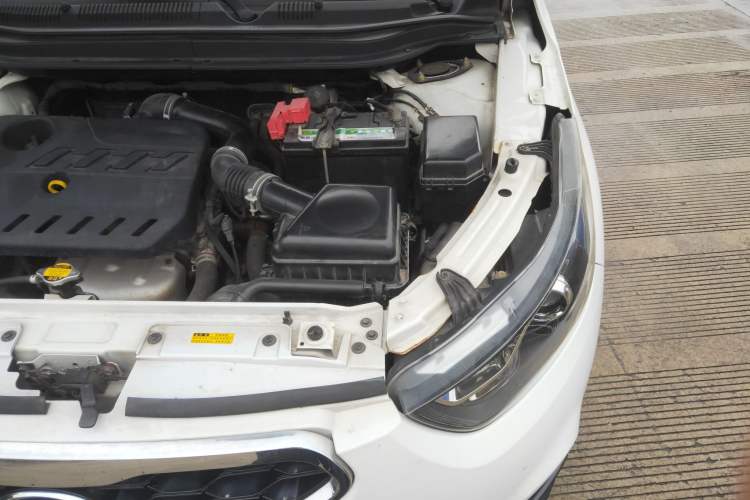 Used FAW Junpai D60 2015 1.5L Manual Luxury Model Engine Bay Left