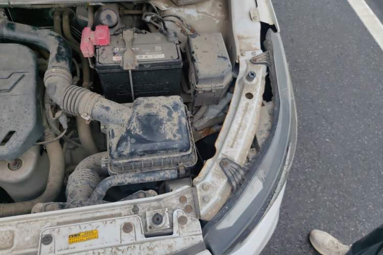 Used FAW Junpai D60 2015 1.5L Manual Standard Edition Engine Bay Left