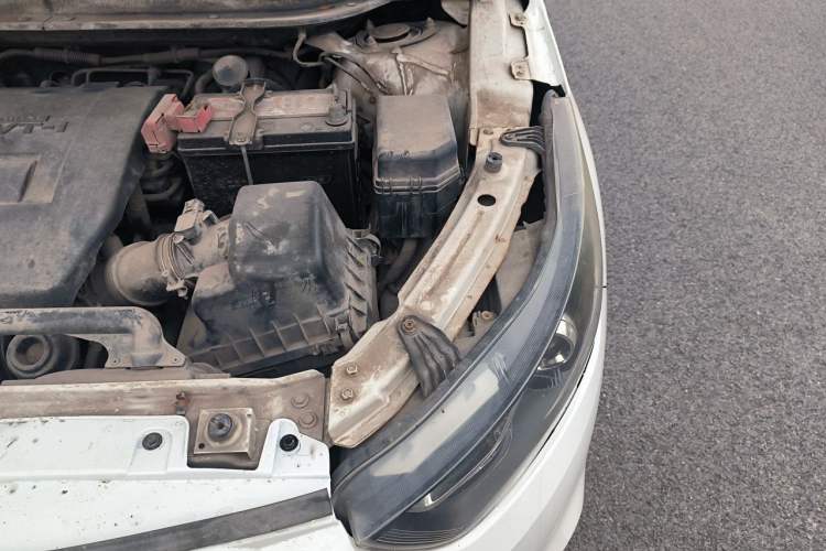 Used FAW Junpai D60 2015 1.8L Automatic Prestige Model Engine Bay Left