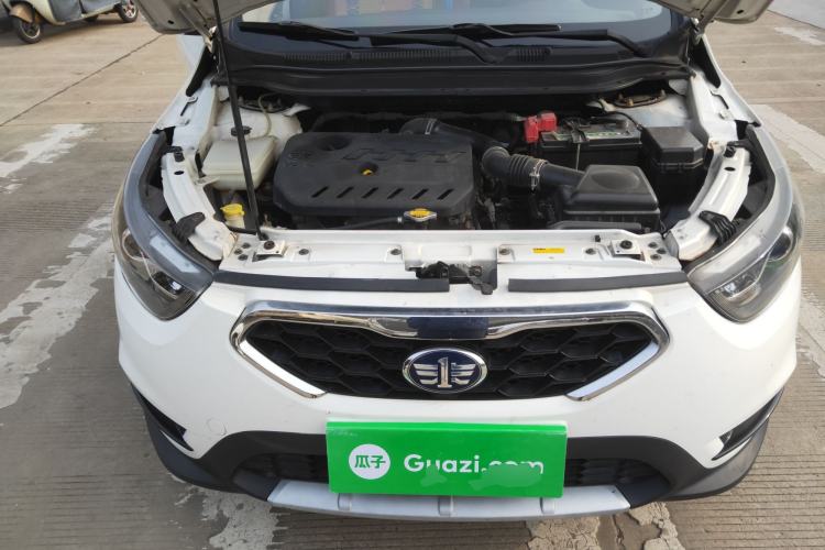 Used FAW Junpai D60 2015 1.5L Manual Luxury Model Engine Bay