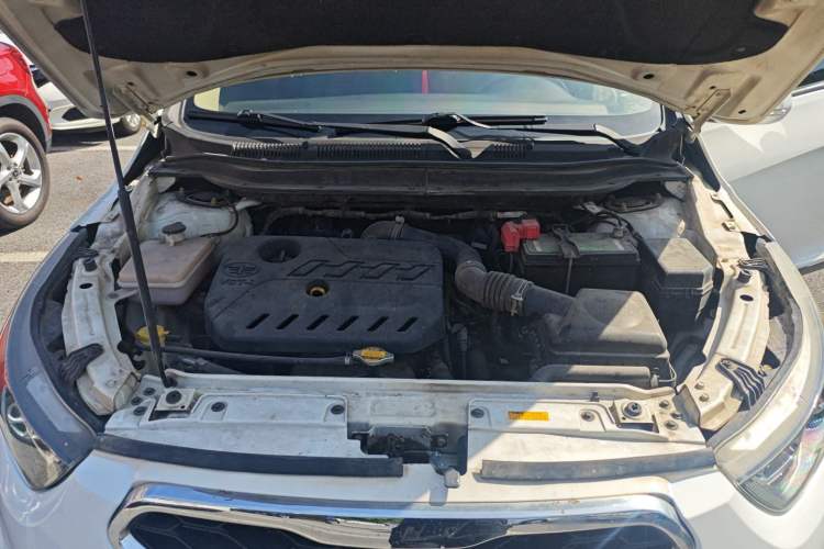 Used FAW Junpai D60 2015 1.5L Manual Comfort Model Engine Bay
