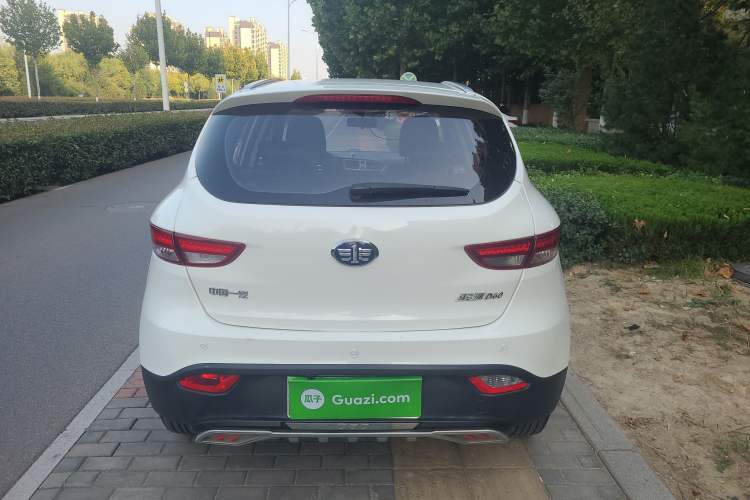 Used FAW Junpai D60 2015 1.8L Automatic Prestige Model Exterior 3