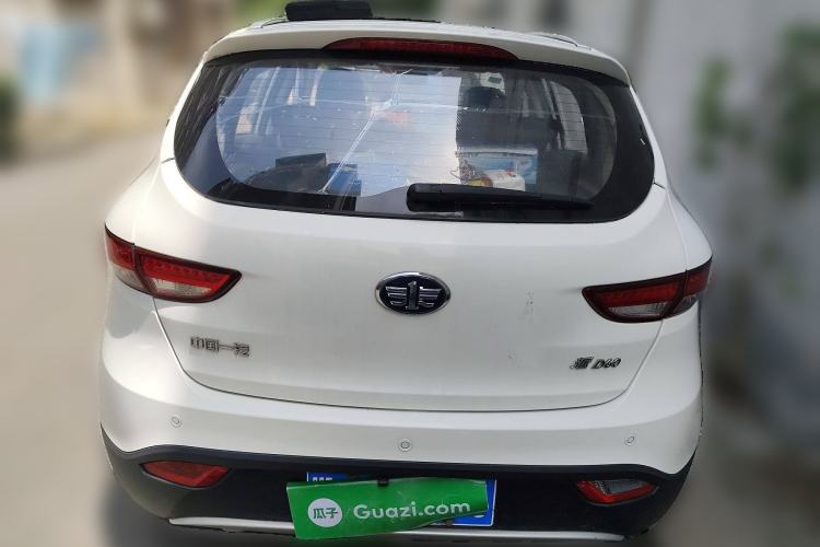 Used FAW Junpai D60 2015 1.8L Automatic Prestige Model Exterior 4