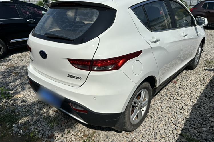 Used FAW Junpai D60 2015 1.5L Manual Standard Edition Exterior 4