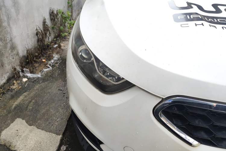 Used FAW Junpai D60 2015 1.8L Automatic Prestige Model Exterior 6