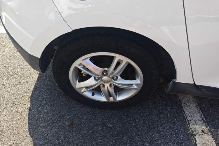 Used FAW Junpai D60 2015 1.5L Manual Comfort Model Exterior 8