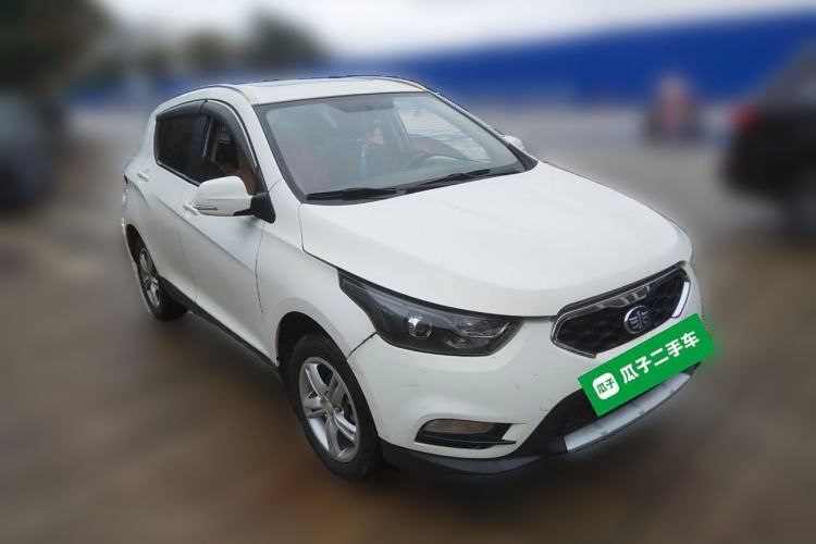 Used FAW Junpai D60 2015 1.5L Manual Luxury Model Front Right 45 Deg