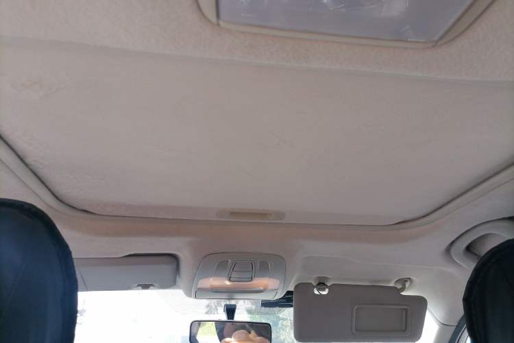 Used FAW Junpai D60 2015 1.8L Automatic Luxury Model Headliner