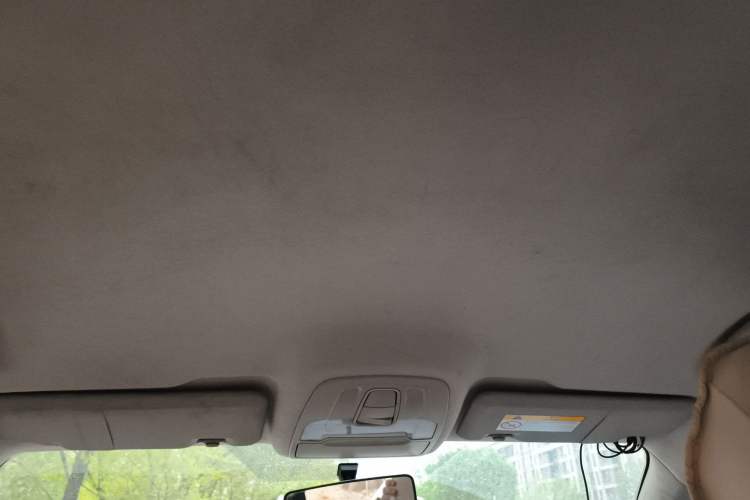 Used FAW Junpai D60 2015 1.5L Manual Tech Version Headliner
