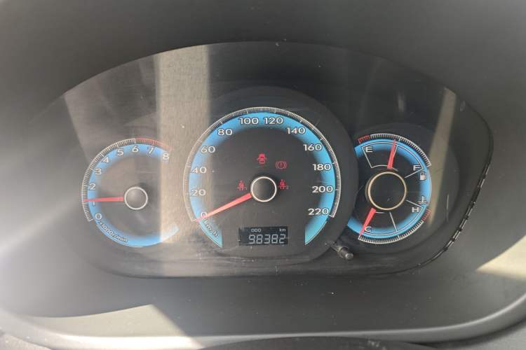 Used FAW Junpai D60 2015 1.5L Manual Comfort Model Instrument Cluster