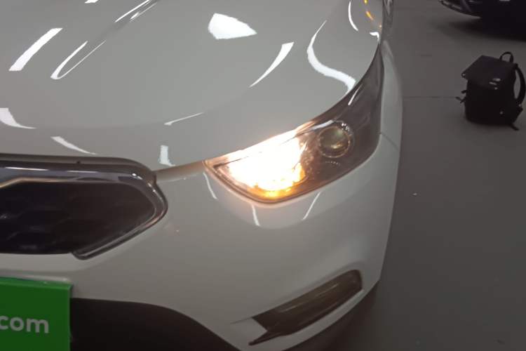Used FAW Junpai D60 2015 1.8L Automatic Prestige Model Left Front Headlight