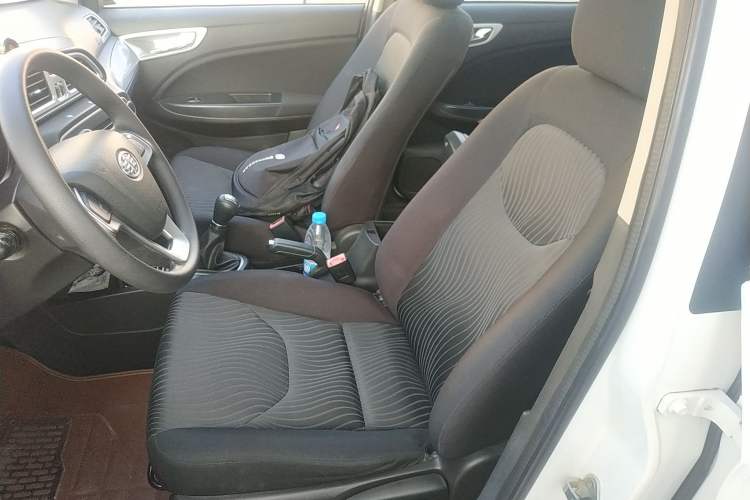 Used FAW Junpai D60 2015 1.5L Manual Tech Version Left Front Seat
