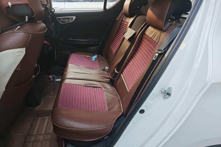 Used FAW Junpai D60 2015 1.5L Manual Standard Edition Left Rear Seat