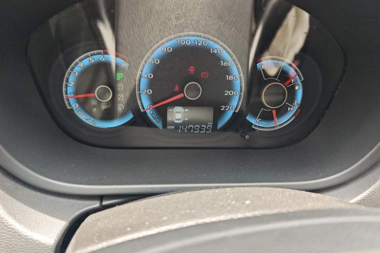 Used FAW Junpai D60 2015 1.8L Automatic Prestige Model Odometer Close Up