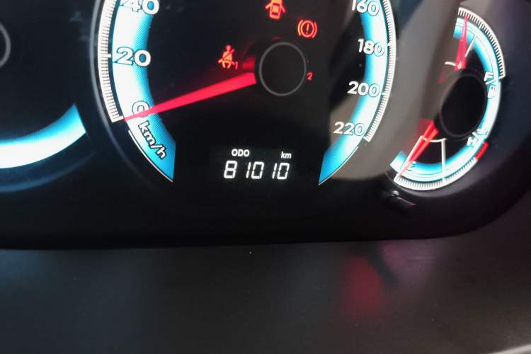 Used FAW Junpai D60 2015 1.5L Manual Tech Version Odometer Close Up