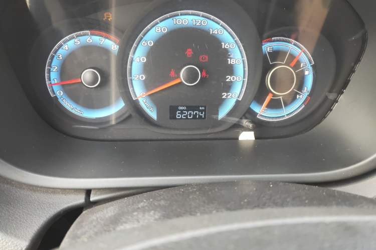 Used FAW Junpai D60 2015 1.5L Manual Luxury Model Odometer Close Up