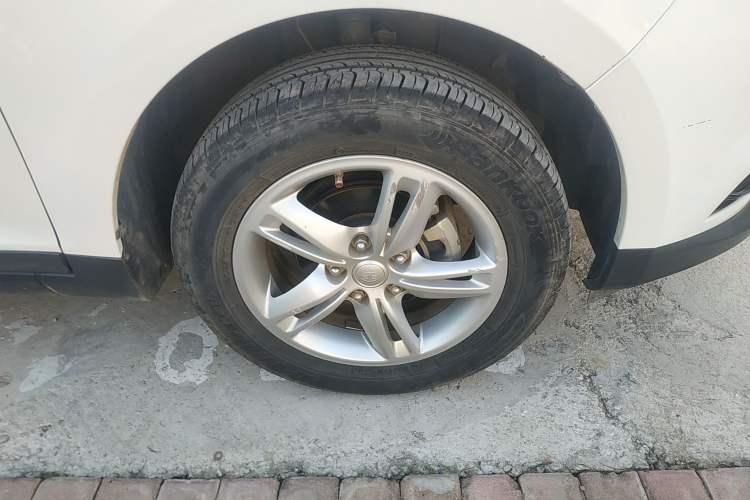 Used FAW Junpai D60 2015 1.5L Manual Tech Version Right Rear Wheel Hub