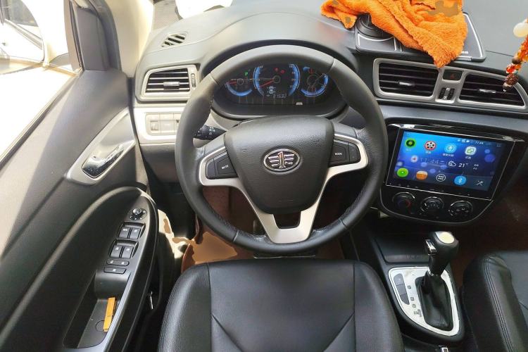 Used FAW Junpai D60 2015 1.8L Automatic Prestige Model Steering Wheel