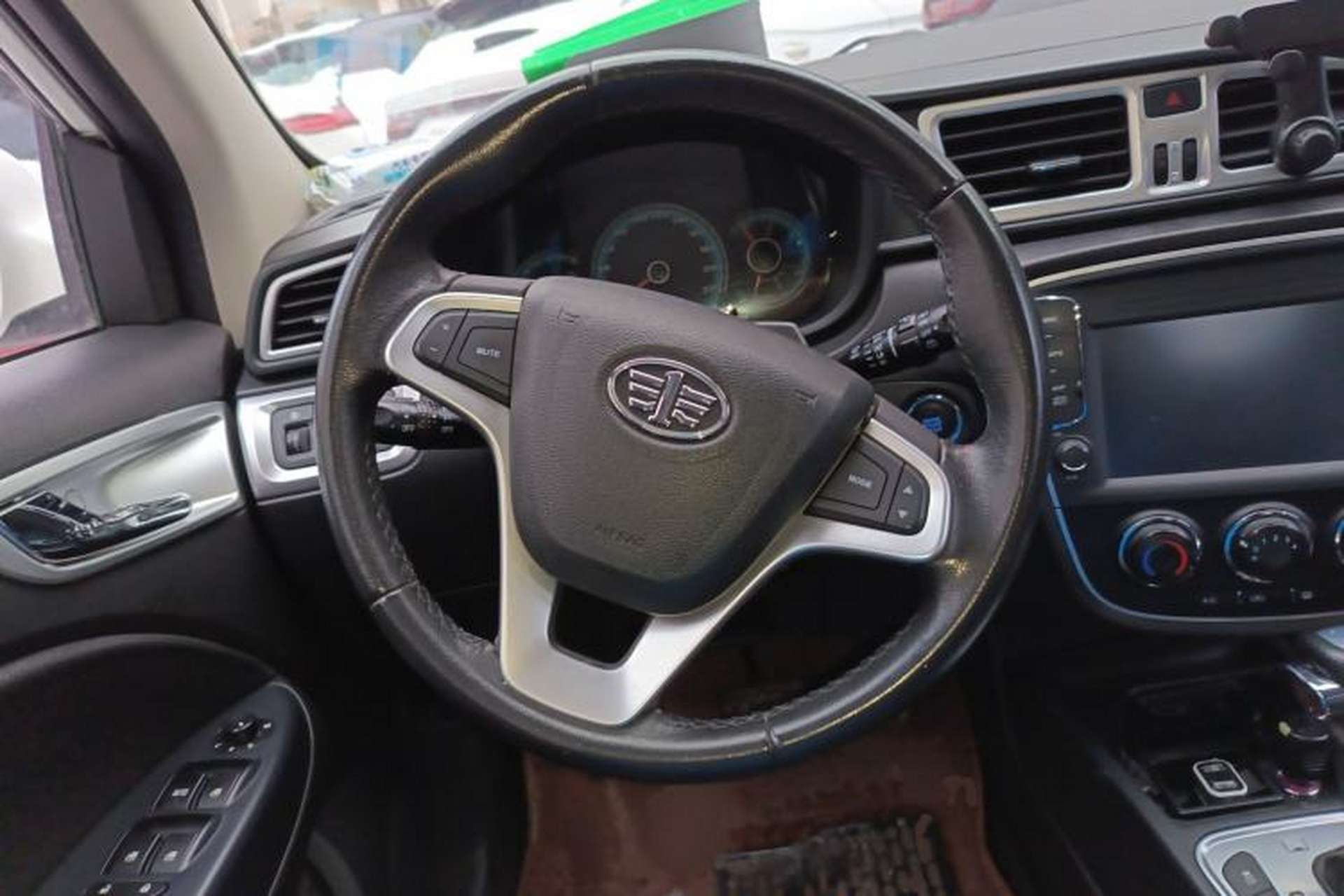 Used FAW Junpai D60 2015 1.8L Automatic Prestige Model Steering Wheel