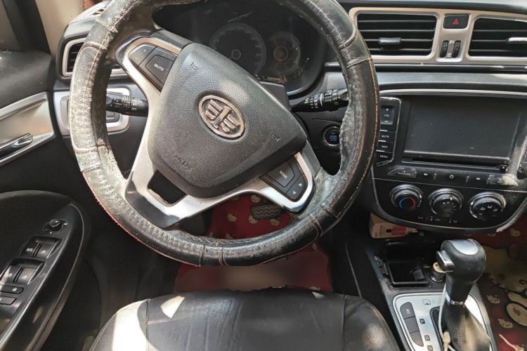 Used FAW Junpai D60 2015 1.8L Automatic Prestige Model Steering Wheel
