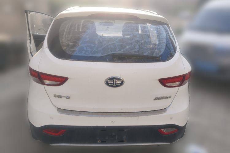 Used FAW Junpai D60 2015 1.8L Automatic Luxury Model Trunk