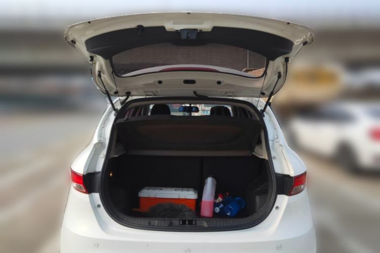 Used FAW Junpai D60 2015 1.5L Manual Luxury Model Trunk