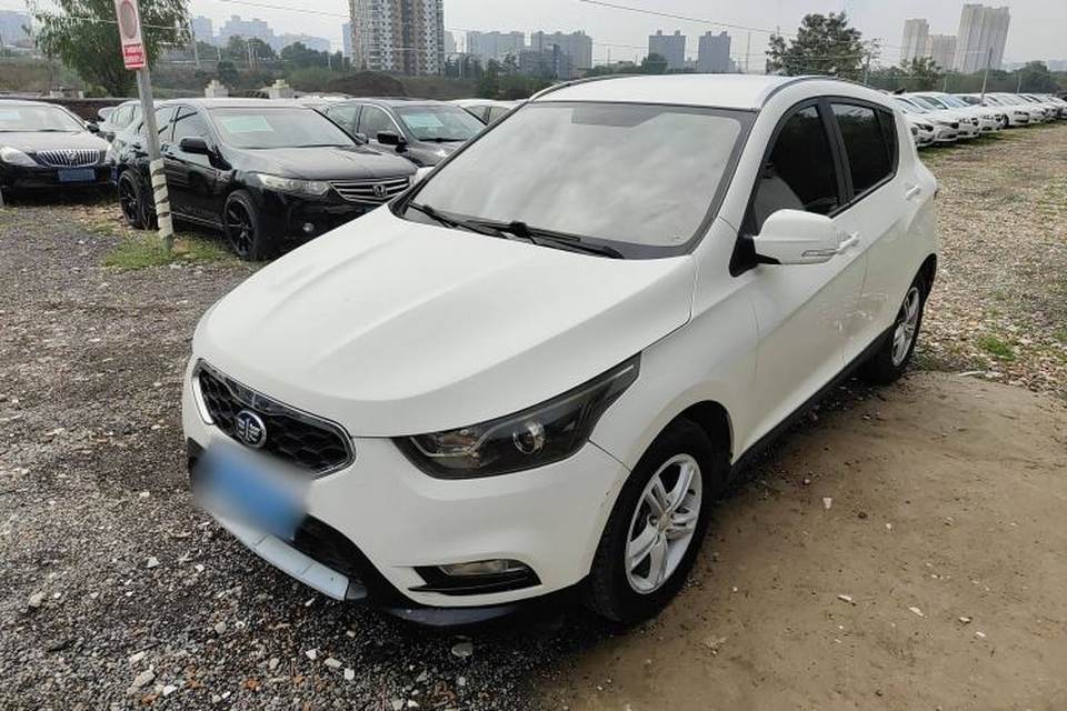 FAW Junpai D60 2015