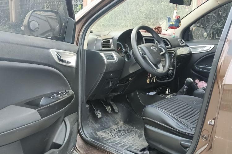 Used FAW Junpai D60 2015 1.5L Manual Standard Edition Driver Seat