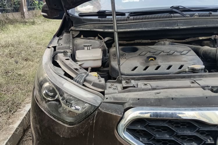 Used FAW Junpai D60 2015 1.5L Manual Standard Edition Engine Bay Right