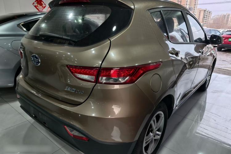 Used FAW Junpai D60 2015 1.5L Manual Standard Edition Exterior 4