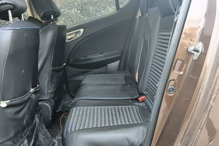 Used FAW Junpai D60 2015 1.5L Manual Standard Edition Left Rear Seat