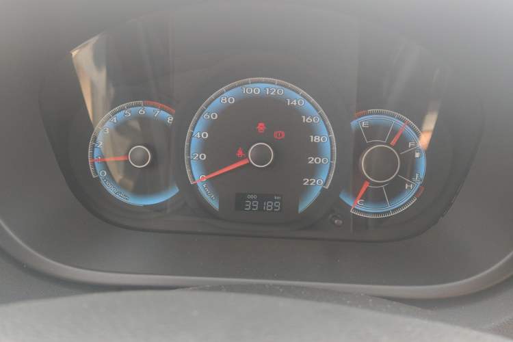 Used FAW Junpai D60 2015 1.5L Manual Standard Edition Odometer Close Up