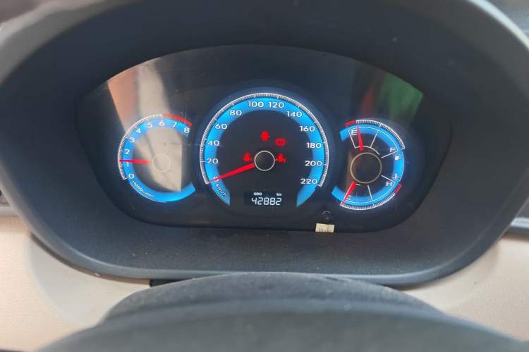 Used FAW Junpai D60 2015 1.5L Manual Luxury Model Odometer Close Up