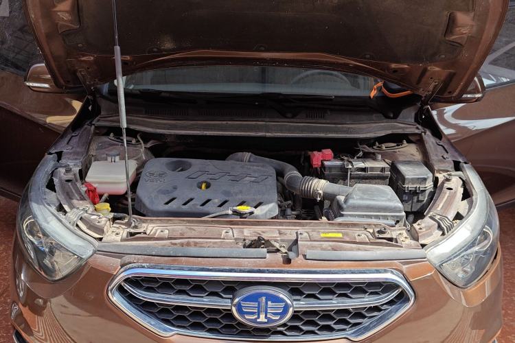 Used FAW Junpai D60 2016 1.5L Manual Standard Edition Engine Bay