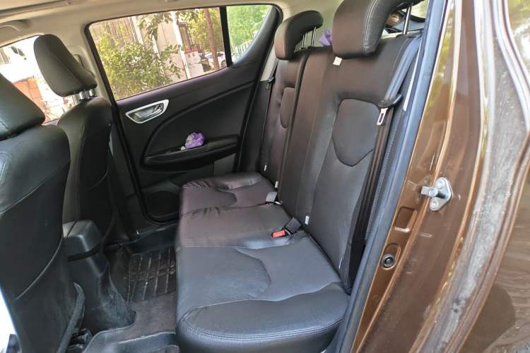 Used FAW Junpai D60 2016 1.8L Automatic Prestige Model Left Rear Seat