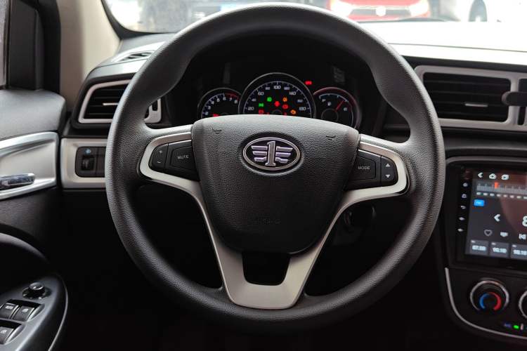 Used FAW Junpai D60 2016 1.5L Manual Standard Edition Steering Wheel