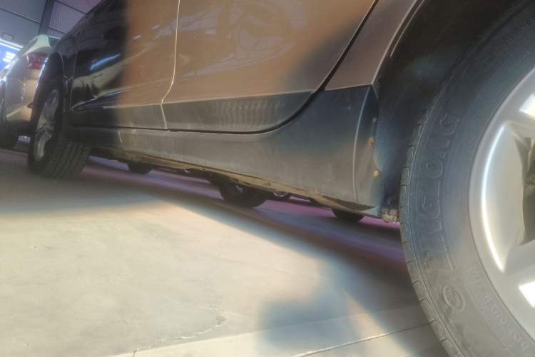 Used FAW Junpai D60 2016 1.5L Manual Standard Edition Left Side Sill