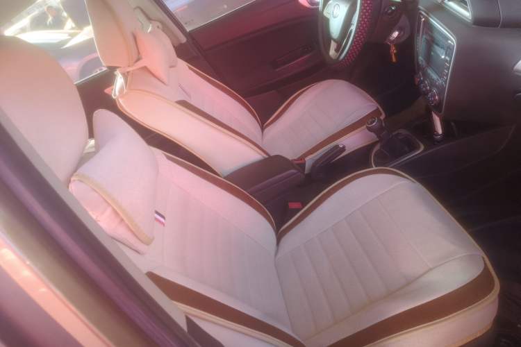 Used FAW Junpai D60 2016 1.5L Manual Standard Edition Right Front Seat