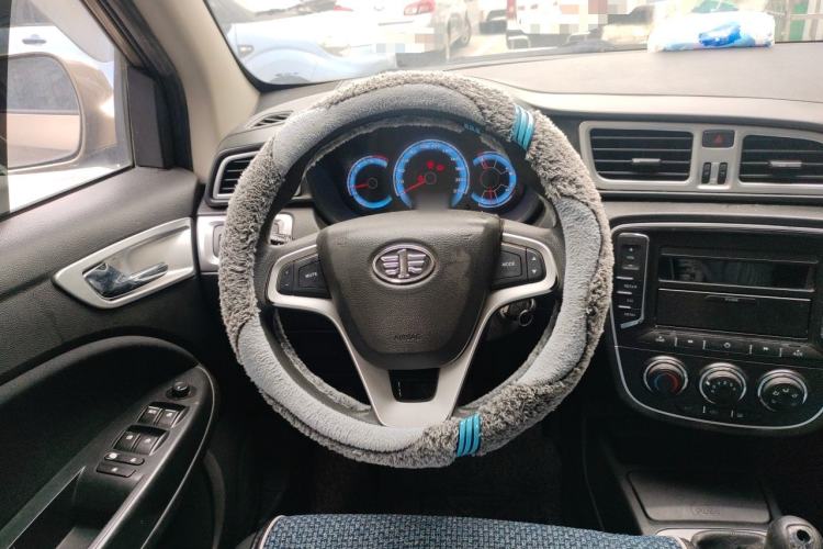 Used FAW Junpai D60 2016 1.5L Manual Standard Edition Steering Wheel