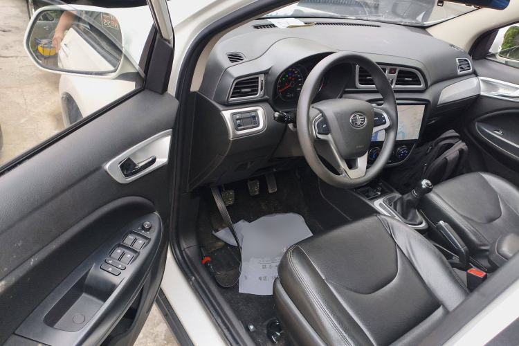 Used FAW Junpai D60 2016 1.5L Manual Standard Edition Driver Seat