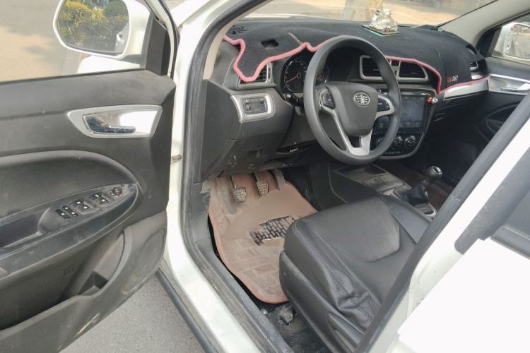 Used FAW Junpai D60 2016 1.5L Manual Standard Edition Driver Seat