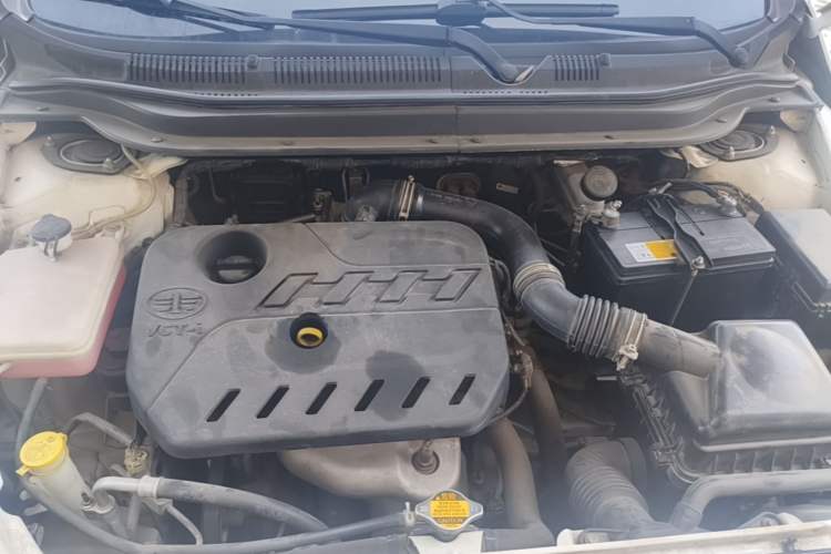 Used FAW Junpai D60 2016 1.5L Manual Luxury Model Engine Bay