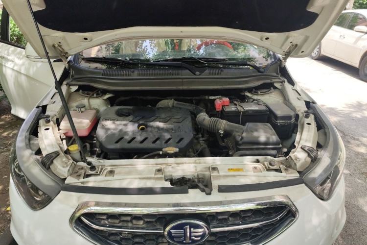 Used FAW Junpai D60 2016 1.5L Manual Luxury Model Engine Bay