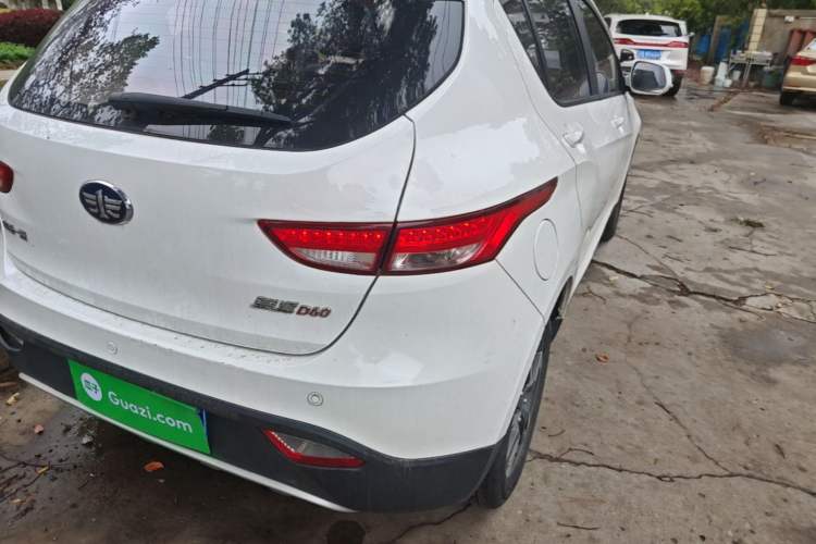 Used FAW Junpai D60 2016 1.8L Automatic Prestige Model Exterior 3
