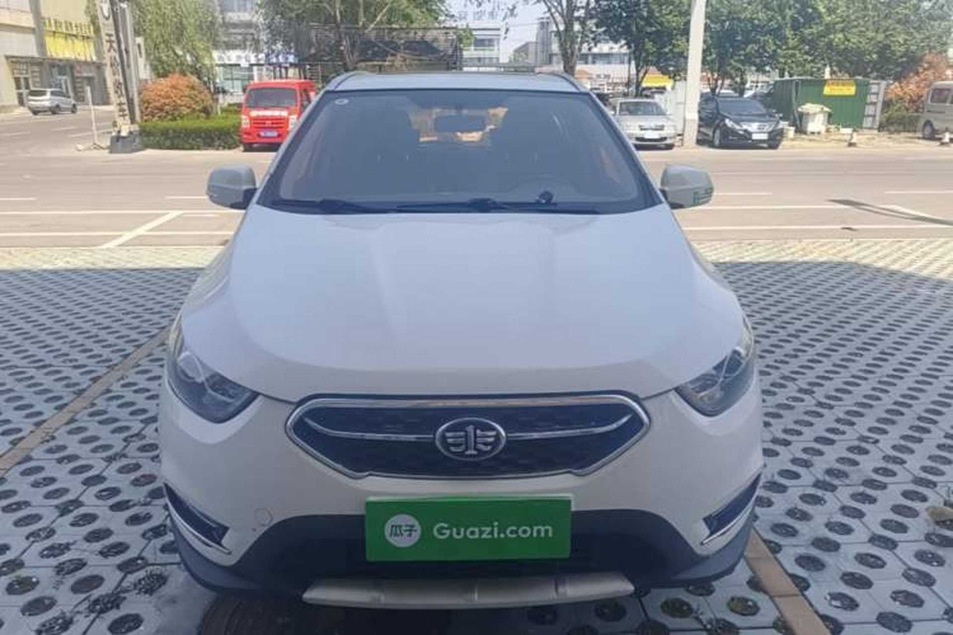 Used FAW Junpai D60 2016 1.5L Manual Luxury Model Front