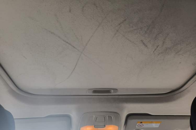 Used FAW Junpai D60 2016 1.8L Automatic Prestige Model Headliner