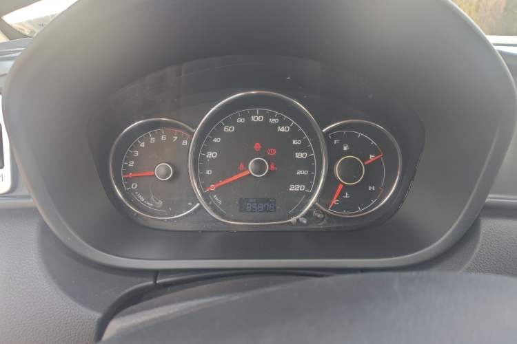 Used FAW Junpai D60 2016 1.5L Manual Comfort Model Instrument Cluster
