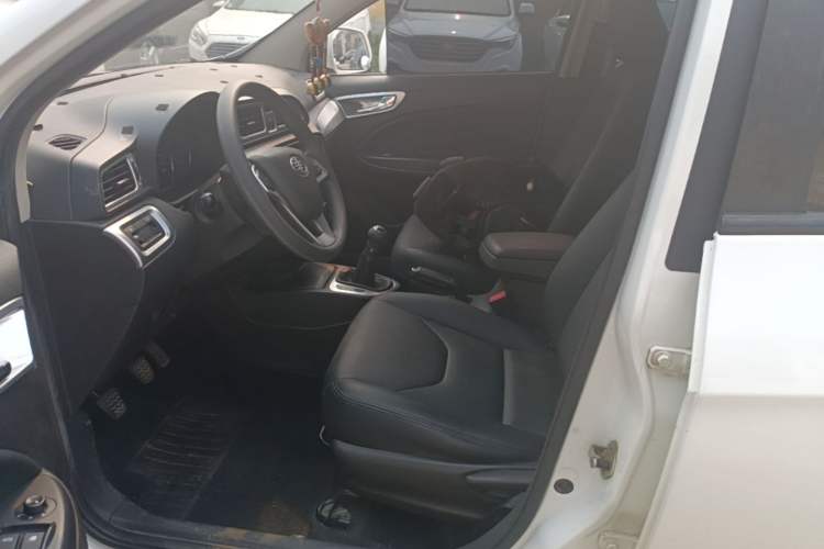 Used FAW Junpai D60 2016 1.5L Manual Standard Edition Left Front Seat