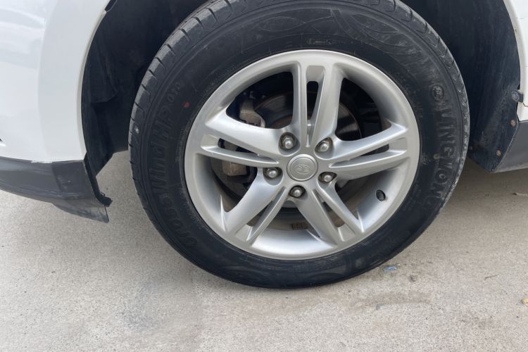 Used FAW Junpai D60 2016 1.5L Manual Comfort Model Left Front Wheel Hub